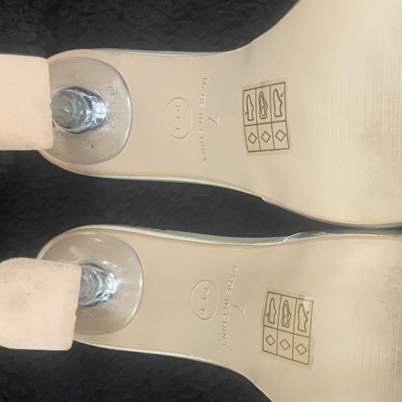 PRETTYLITTLE THING size 7 Womens Heels Mules shoes - Picture 4 of 7